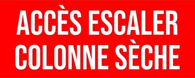 Accès escalier colonne sèche